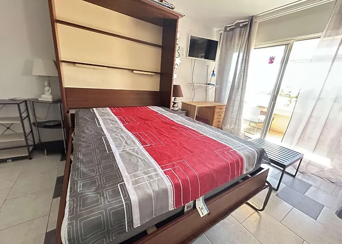 Cosy A Avec Parking Securise - Fr-1-226-560 *