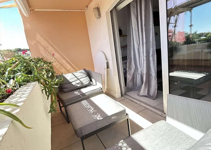 Daire Cosy A Avec Parking Securise - Fr-1-226-560 Sainte-Maxime