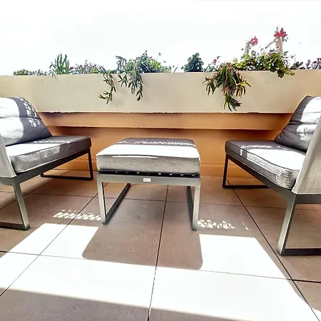 Cosy A Avec Parking Securise - Fr-1-226-560 *