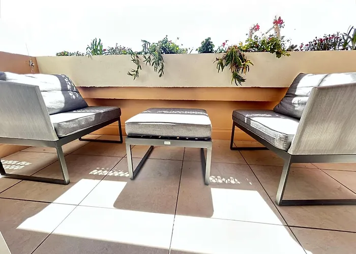 Cosy A Avec Parking Securise - Fr-1-226-560 *